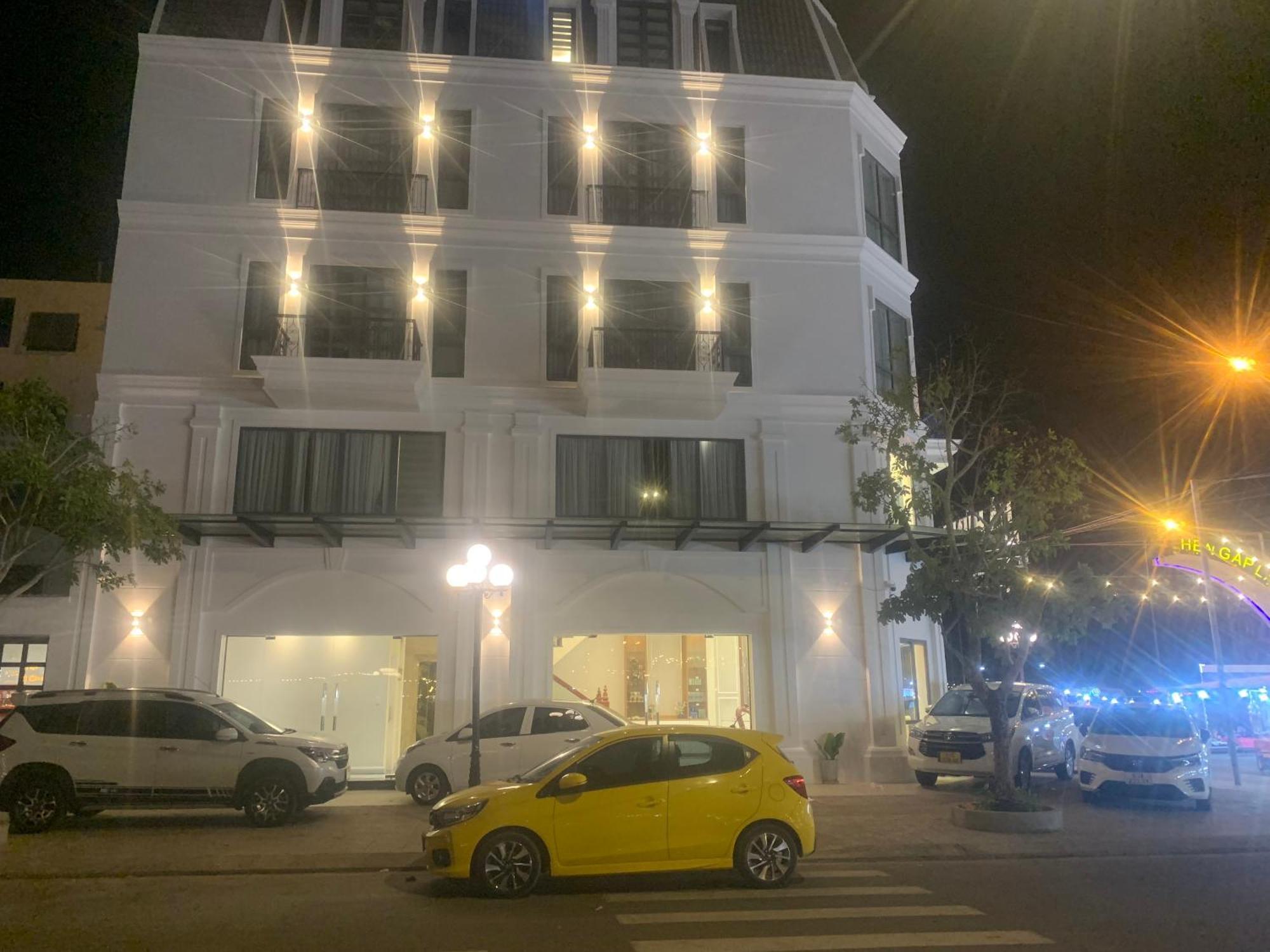 Ha Hung Panorama Hotel Hà Tiên Exterior foto